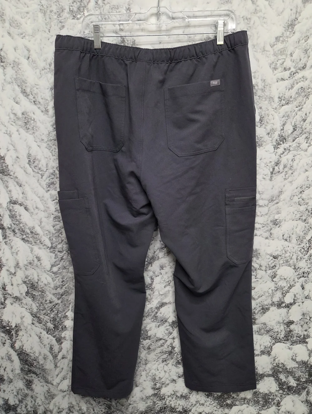 Figs Mens Cairo Cargo Scrub Pants, XL Short Charcoal, NWT Medical